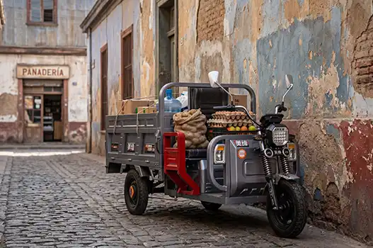 How Wear-Resistant Tires Improve Electric Cargo Tricycle Driving Safety